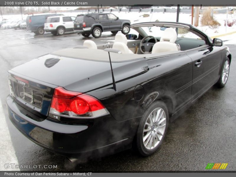 Solid Black / Calcite Cream 2008 Volvo C70 T5