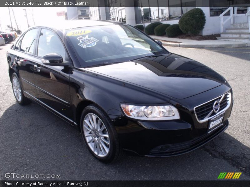 Black / Off Black Leather 2011 Volvo S40 T5