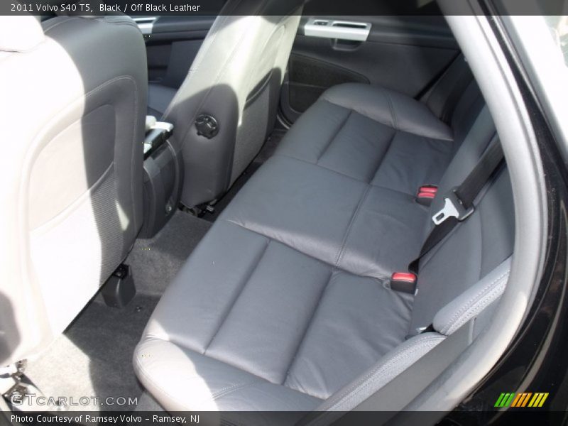 Black / Off Black Leather 2011 Volvo S40 T5