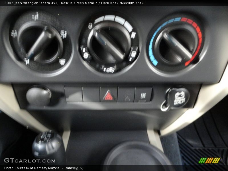 Rescue Green Metallic / Dark Khaki/Medium Khaki 2007 Jeep Wrangler Sahara 4x4