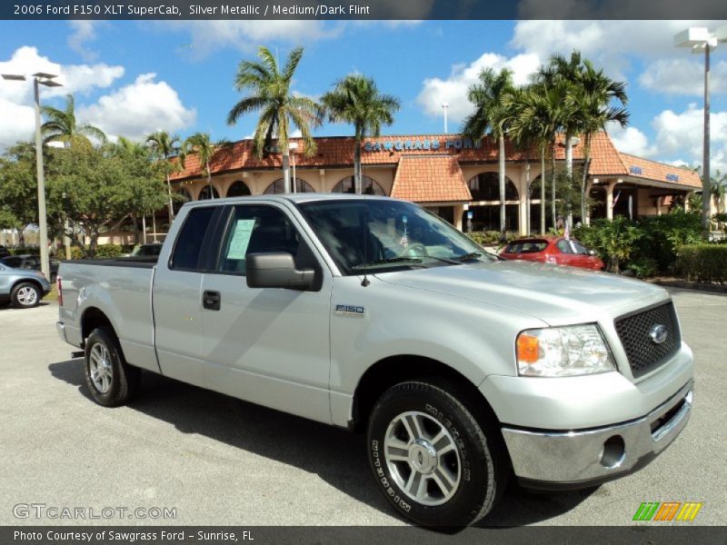 Silver Metallic / Medium/Dark Flint 2006 Ford F150 XLT SuperCab