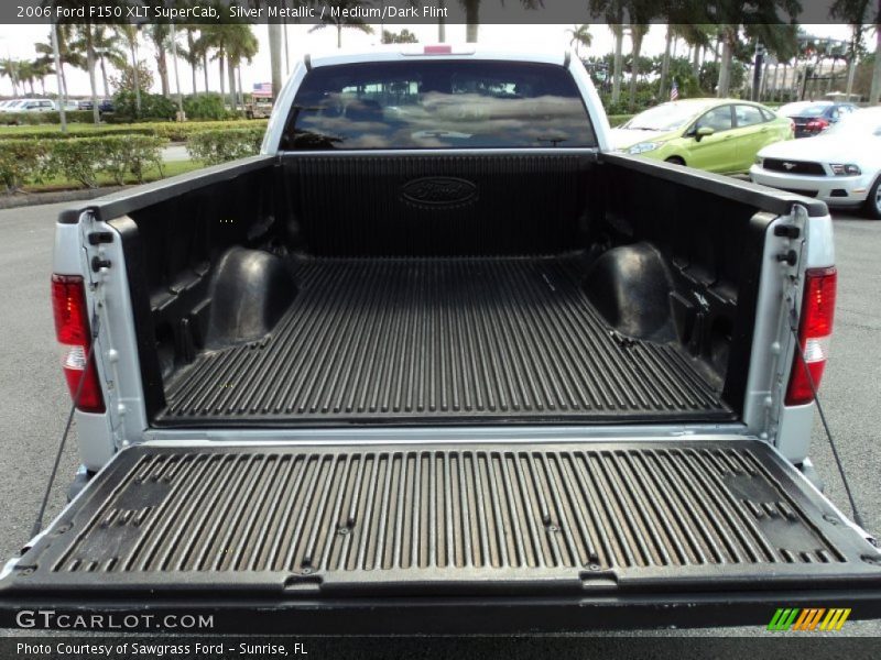 Silver Metallic / Medium/Dark Flint 2006 Ford F150 XLT SuperCab