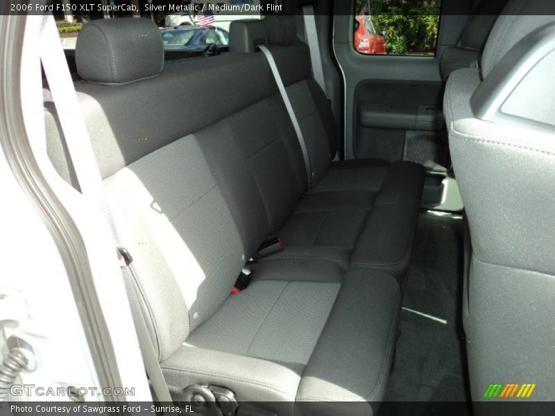 Silver Metallic / Medium/Dark Flint 2006 Ford F150 XLT SuperCab