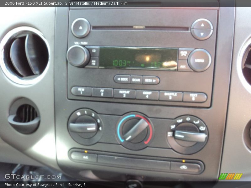 Silver Metallic / Medium/Dark Flint 2006 Ford F150 XLT SuperCab