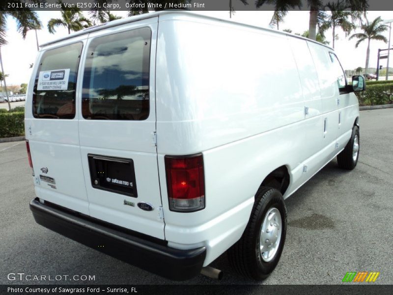 Oxford White / Medium Flint 2011 Ford E Series Van E250 XL Cargo