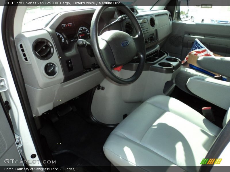 Oxford White / Medium Flint 2011 Ford E Series Van E250 XL Cargo