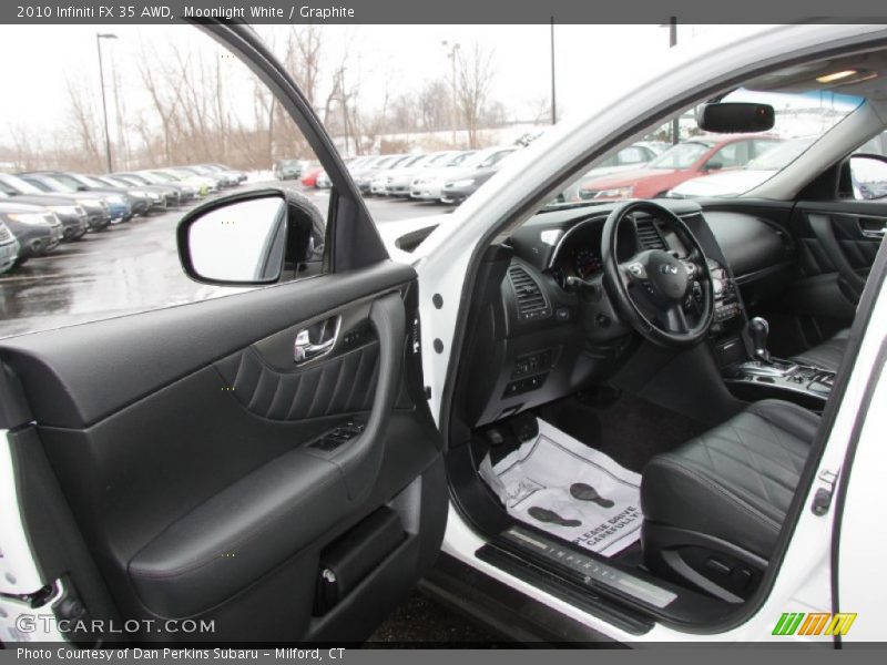 Moonlight White / Graphite 2010 Infiniti FX 35 AWD