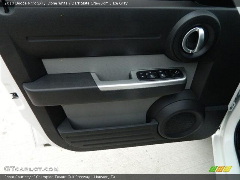 Stone White / Dark Slate Gray/Light Slate Gray 2010 Dodge Nitro SXT