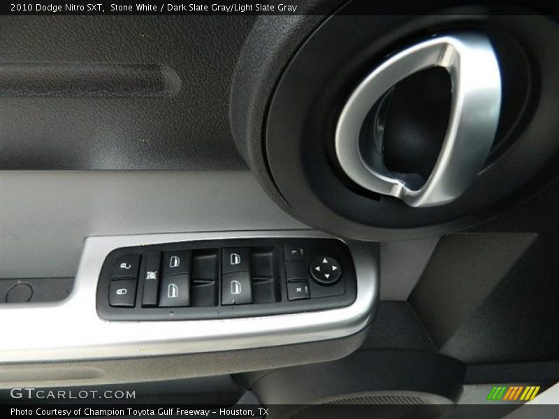 Stone White / Dark Slate Gray/Light Slate Gray 2010 Dodge Nitro SXT