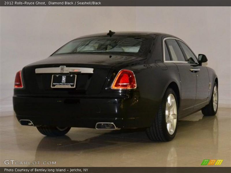 Diamond Black / Seashell/Black 2012 Rolls-Royce Ghost