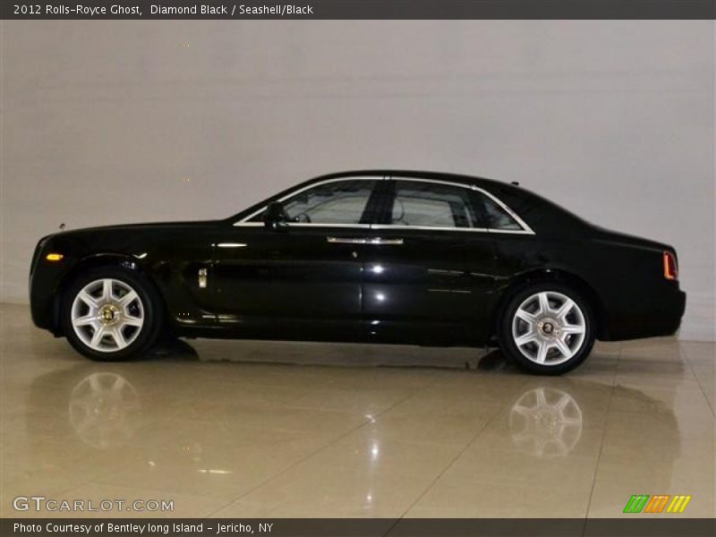 Diamond Black / Seashell/Black 2012 Rolls-Royce Ghost