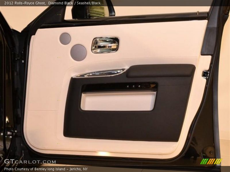 Door Panel of 2012 Ghost 