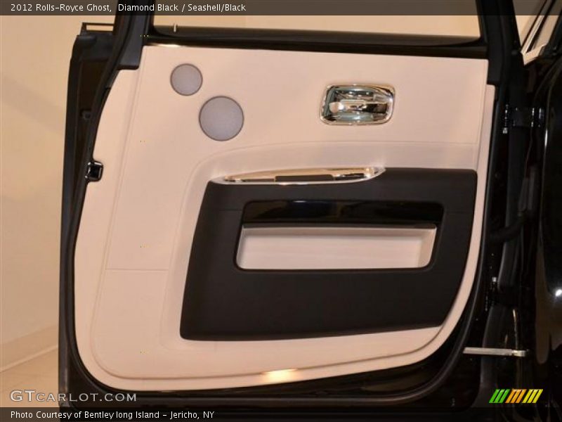 Door Panel of 2012 Ghost 