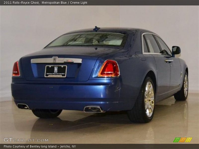 Metropolitan Blue / Creme Light 2011 Rolls-Royce Ghost