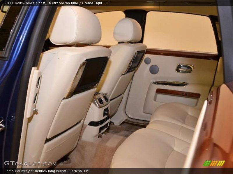 Metropolitan Blue / Creme Light 2011 Rolls-Royce Ghost