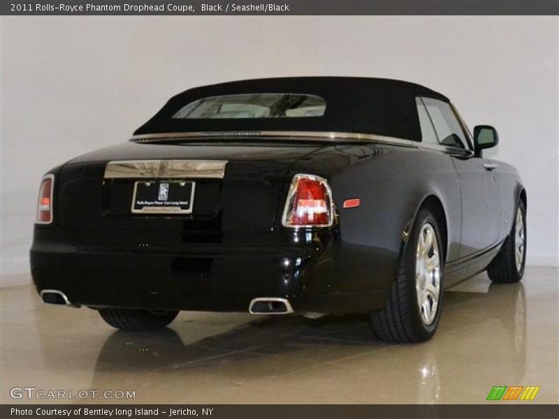 Black / Seashell/Black 2011 Rolls-Royce Phantom Drophead Coupe