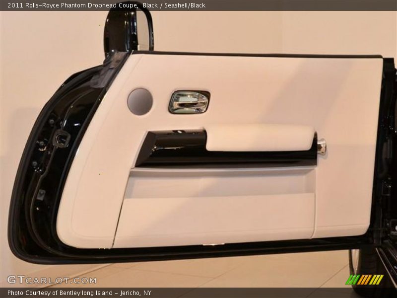 Door Panel of 2011 Phantom Drophead Coupe