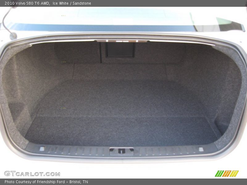 Ice White / Sandstone 2010 Volvo S80 T6 AWD
