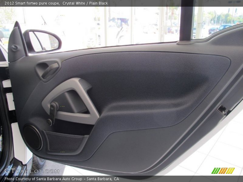 Crystal White / Plain Black 2012 Smart fortwo pure coupe