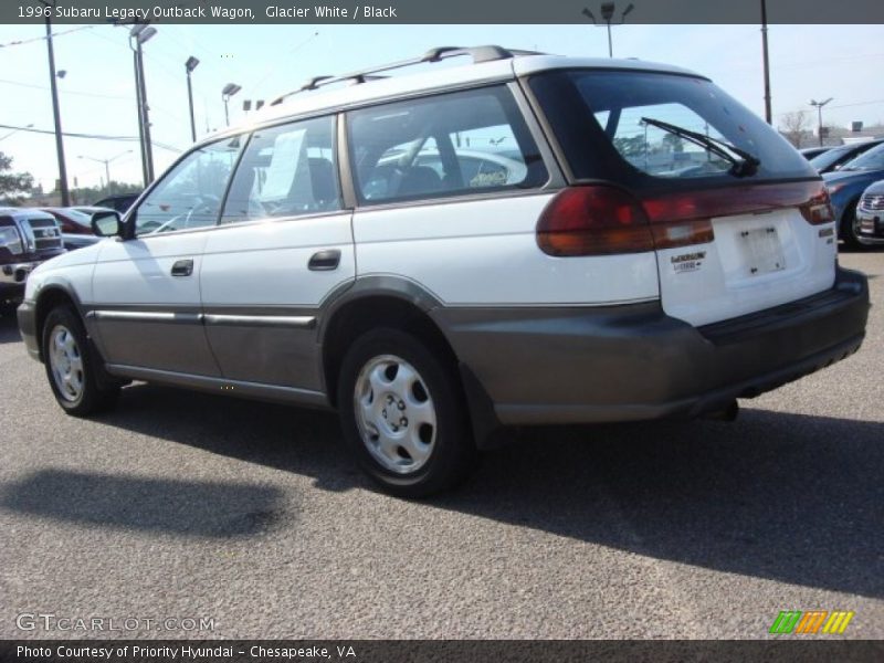 Glacier White / Black 1996 Subaru Legacy Outback Wagon