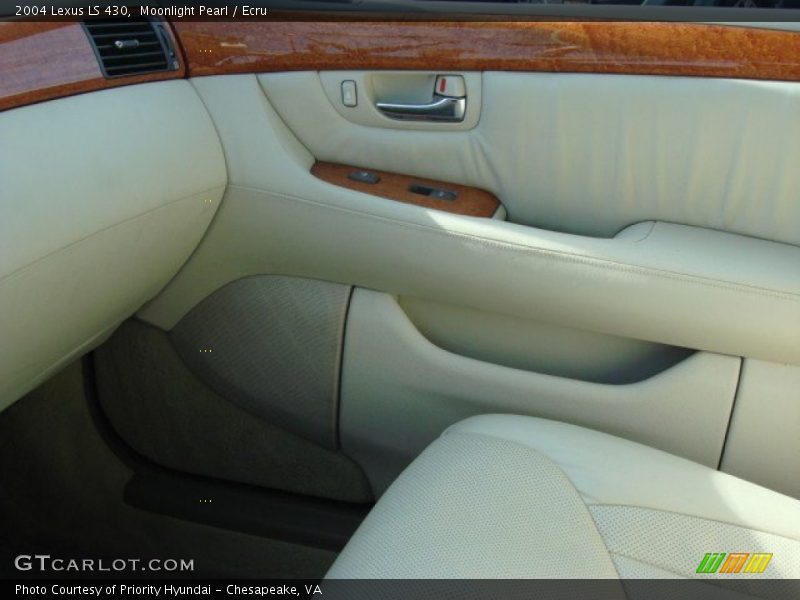 Moonlight Pearl / Ecru 2004 Lexus LS 430