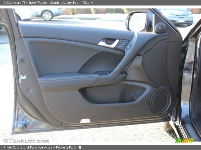 Door Panel of 2011 TSX Sport Wagon