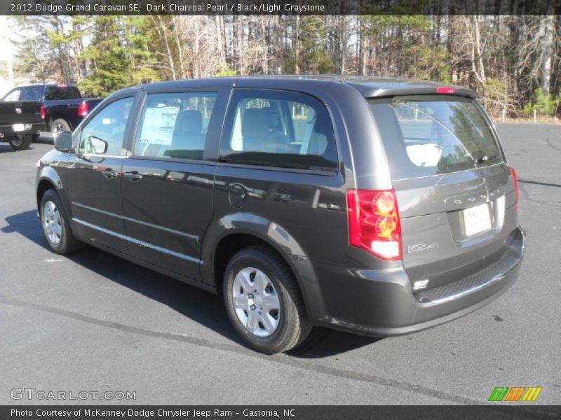 Dark Charcoal Pearl / Black/Light Graystone 2012 Dodge Grand Caravan SE