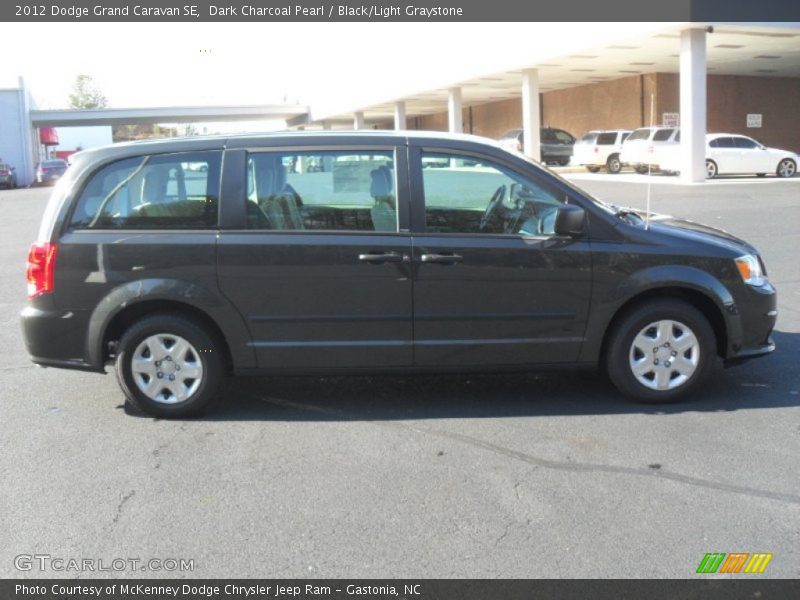 Dark Charcoal Pearl / Black/Light Graystone 2012 Dodge Grand Caravan SE