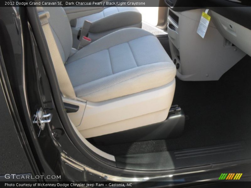 Dark Charcoal Pearl / Black/Light Graystone 2012 Dodge Grand Caravan SE