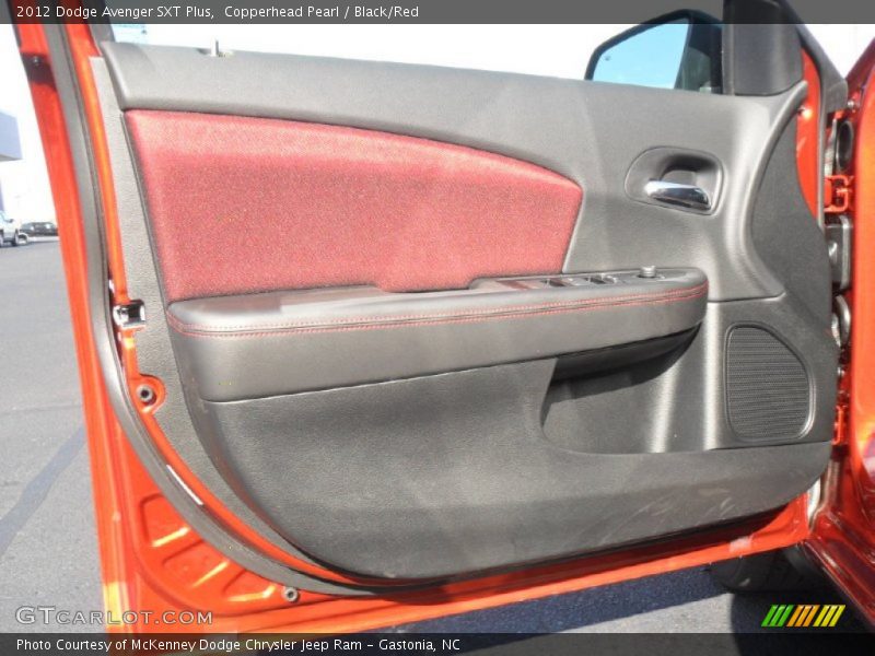 Door Panel of 2012 Avenger SXT Plus