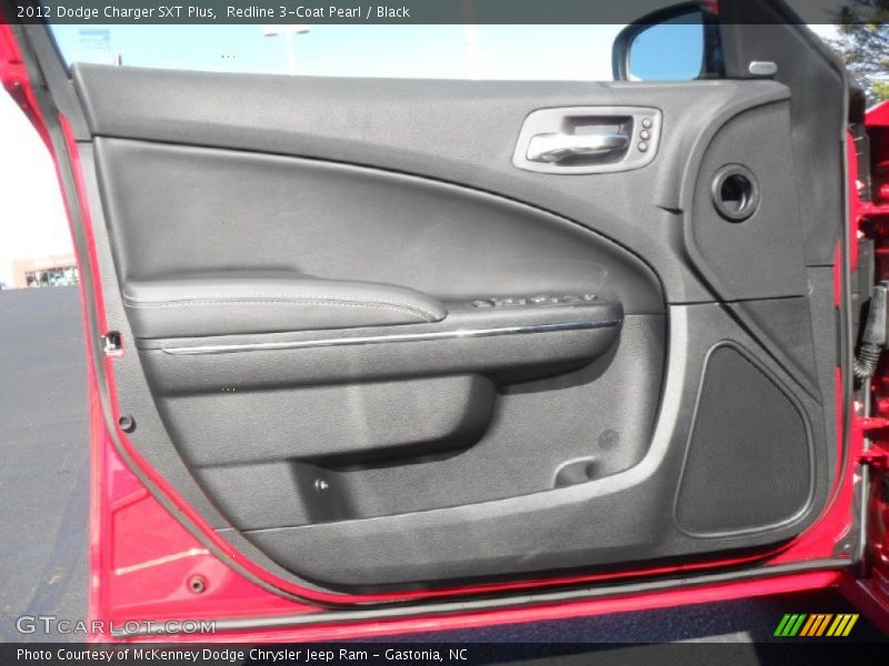 Redline 3-Coat Pearl / Black 2012 Dodge Charger SXT Plus