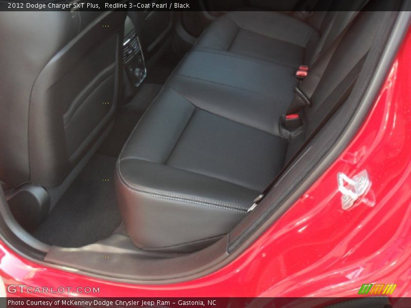 Redline 3-Coat Pearl / Black 2012 Dodge Charger SXT Plus