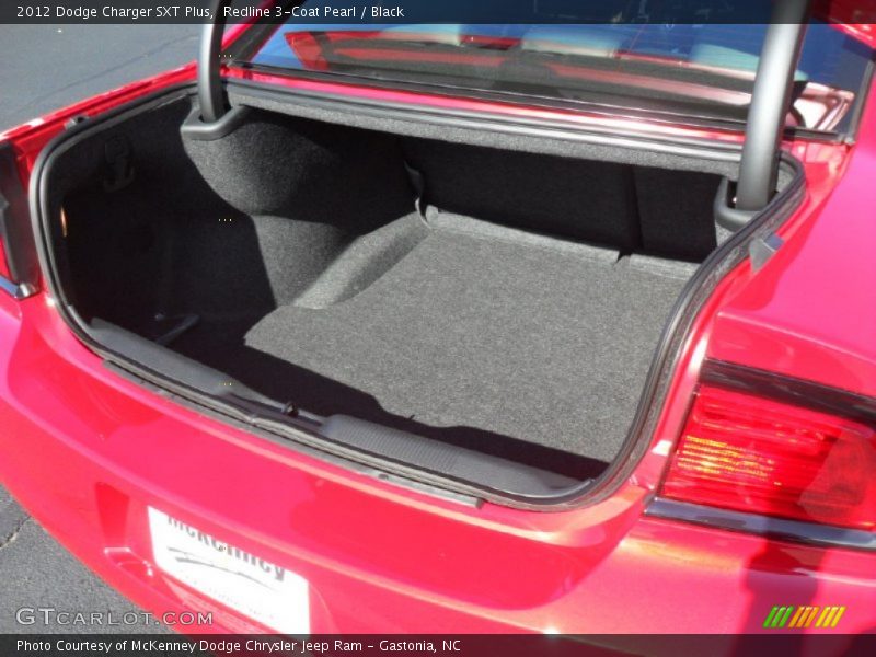 Redline 3-Coat Pearl / Black 2012 Dodge Charger SXT Plus