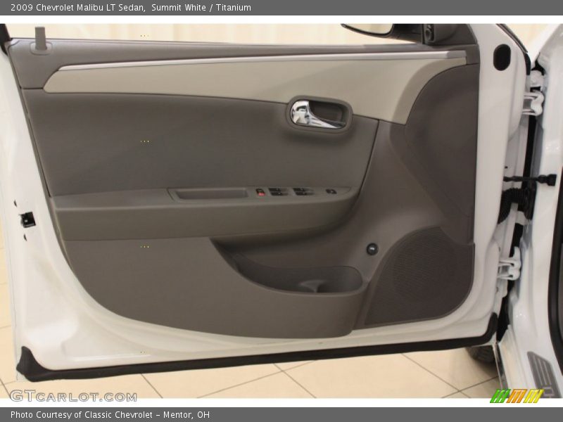 Summit White / Titanium 2009 Chevrolet Malibu LT Sedan