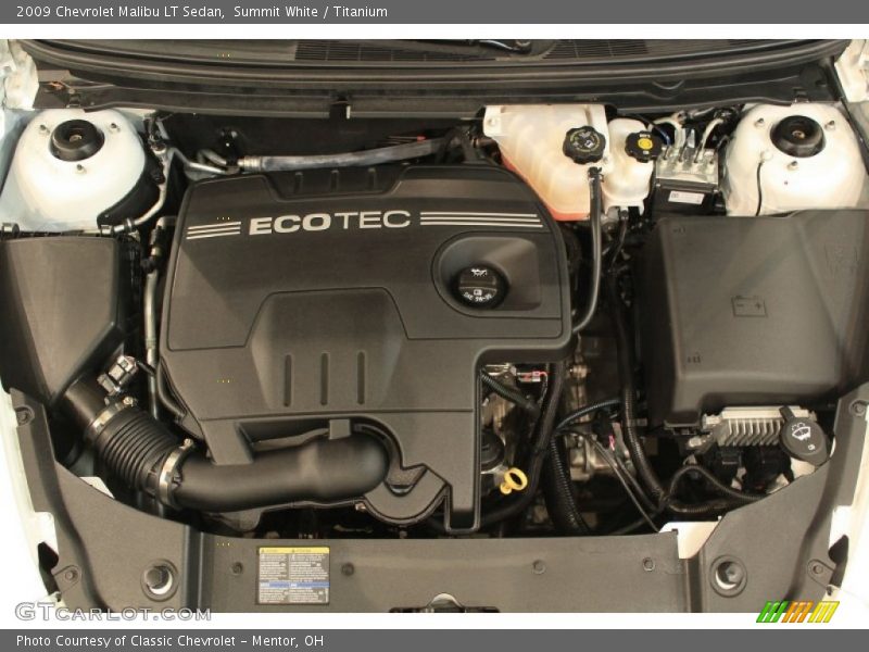 Summit White / Titanium 2009 Chevrolet Malibu LT Sedan