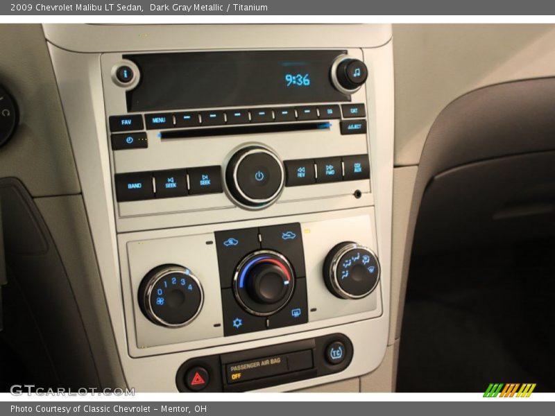 Dark Gray Metallic / Titanium 2009 Chevrolet Malibu LT Sedan