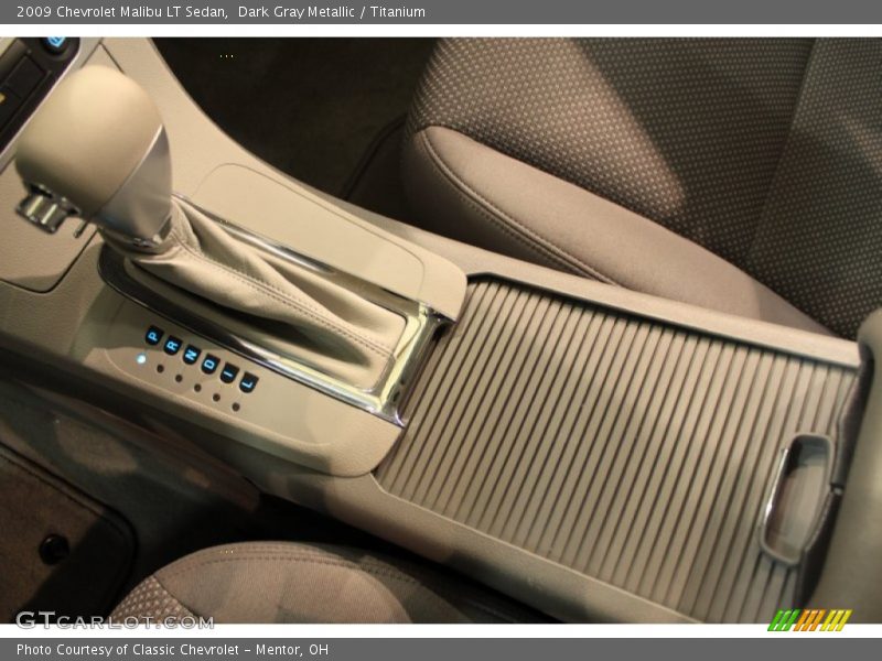 Dark Gray Metallic / Titanium 2009 Chevrolet Malibu LT Sedan