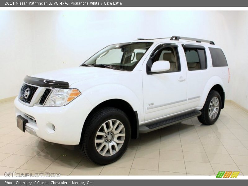 Avalanche White / Cafe Latte 2011 Nissan Pathfinder LE V8 4x4