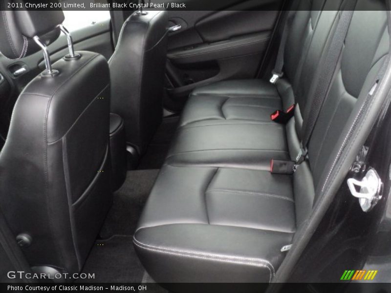 Brilliant Black Crystal Pearl / Black 2011 Chrysler 200 Limited