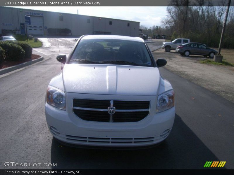Stone White / Dark Slate Gray 2010 Dodge Caliber SXT