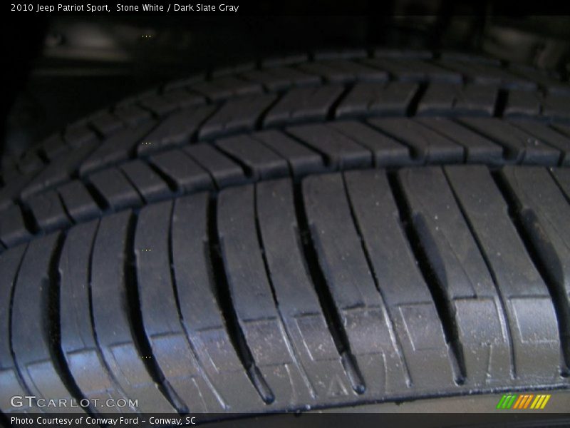 Stone White / Dark Slate Gray 2010 Jeep Patriot Sport