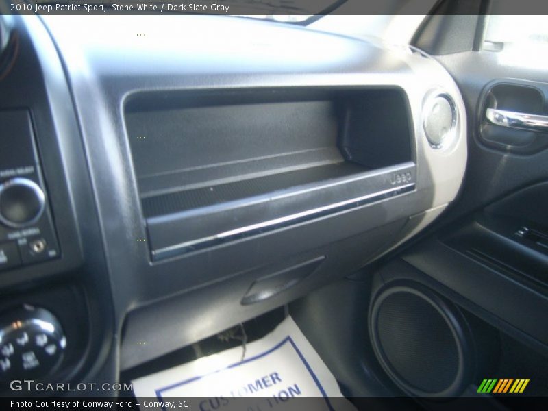 Stone White / Dark Slate Gray 2010 Jeep Patriot Sport
