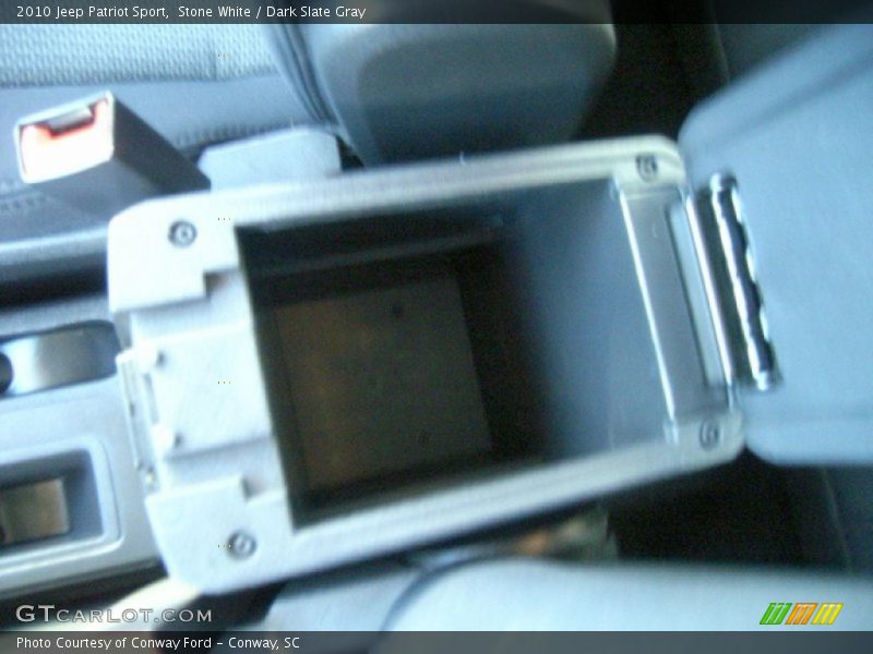 Stone White / Dark Slate Gray 2010 Jeep Patriot Sport