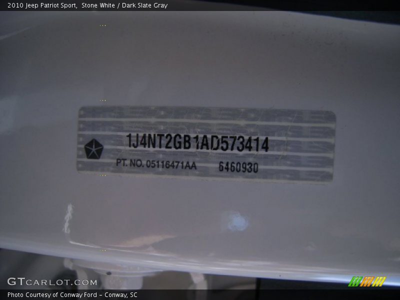 Stone White / Dark Slate Gray 2010 Jeep Patriot Sport