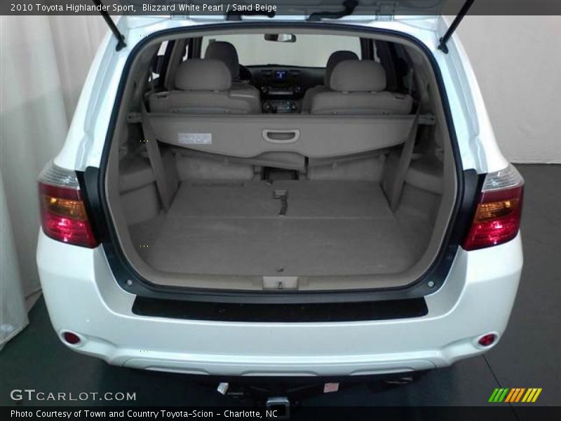 Blizzard White Pearl / Sand Beige 2010 Toyota Highlander Sport