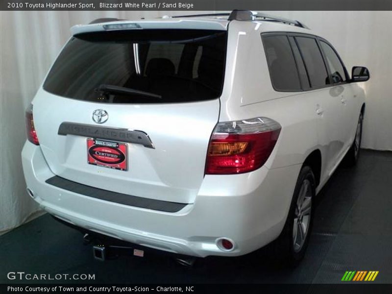 Blizzard White Pearl / Sand Beige 2010 Toyota Highlander Sport