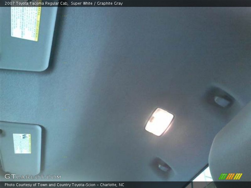 Super White / Graphite Gray 2007 Toyota Tacoma Regular Cab