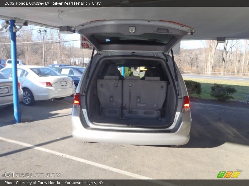 Silver Pearl Metallic / Gray 2009 Honda Odyssey LX
