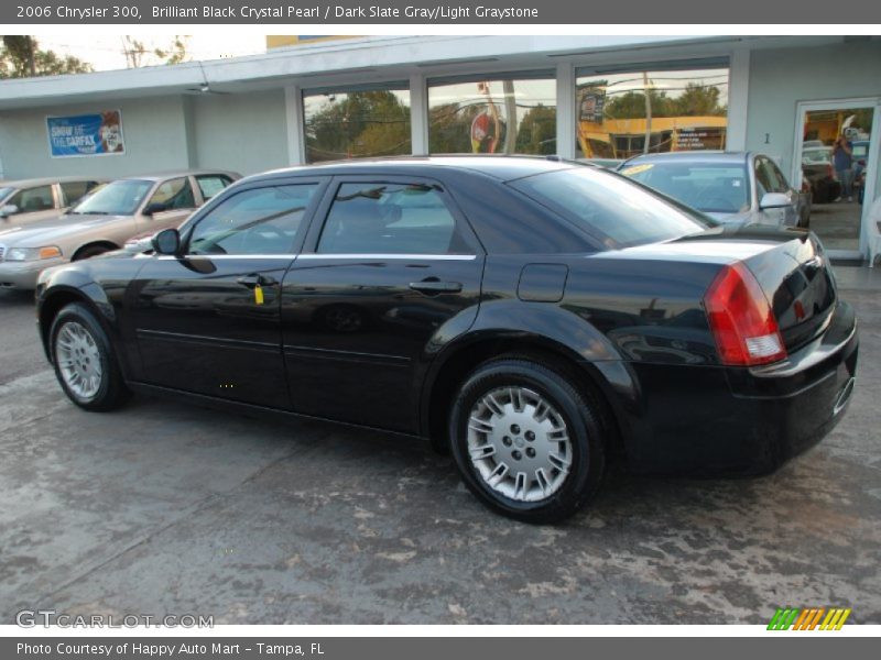 Brilliant Black Crystal Pearl / Dark Slate Gray/Light Graystone 2006 Chrysler 300