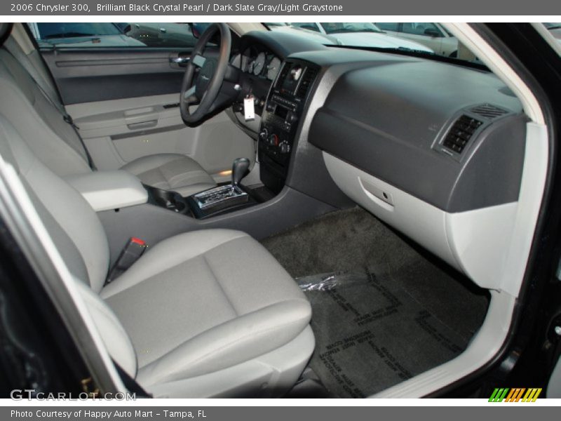 Brilliant Black Crystal Pearl / Dark Slate Gray/Light Graystone 2006 Chrysler 300